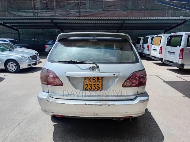 Toyota Harrier 2003 Silver