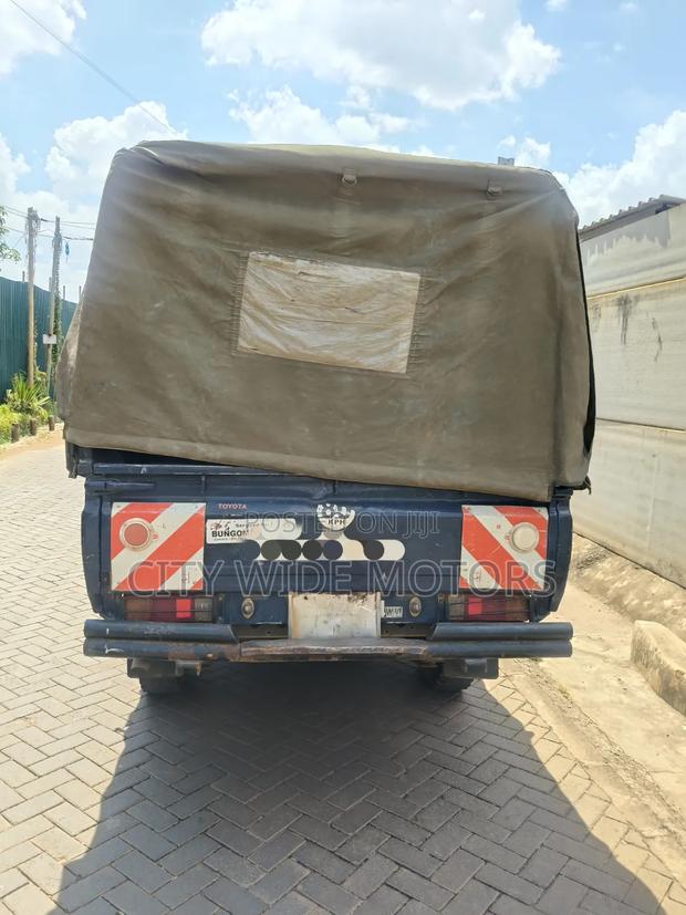 Toyota Land Cruiser 79 Series 2018 Blue