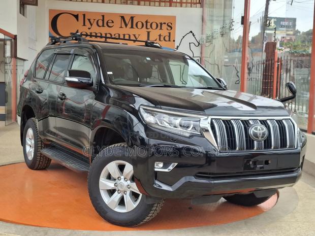 Toyota Land Cruiser Prado 2.8 2018 Black