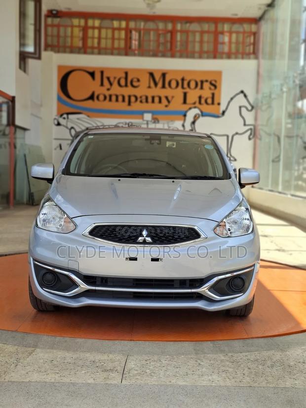 Mitsubishi Mirage 2019 Silver