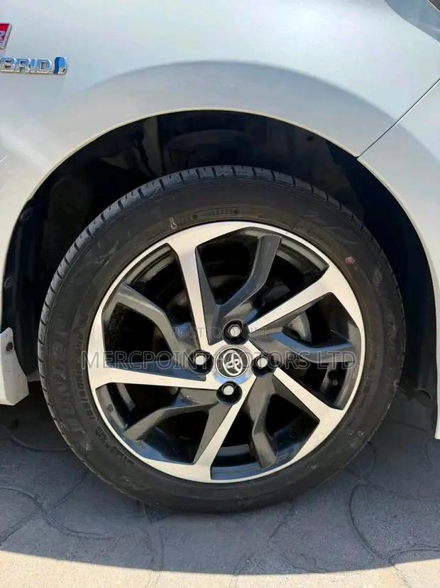 Toyota Aqua 2020 Off white
