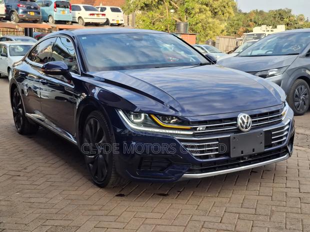 Volkswagen Arteon 2.0T SE R-Line w/20 AWD 4MOTION 2019 Blue
