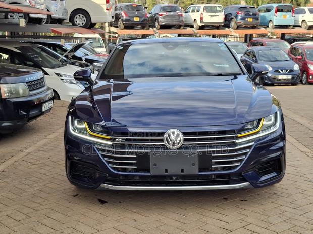 Volkswagen Arteon 2.0T SE R-Line w/20 AWD 4MOTION 2019 Blue
