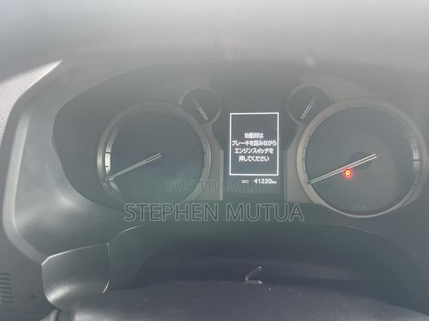 Toyota Land Cruiser Prado 2.7 2021 Red
