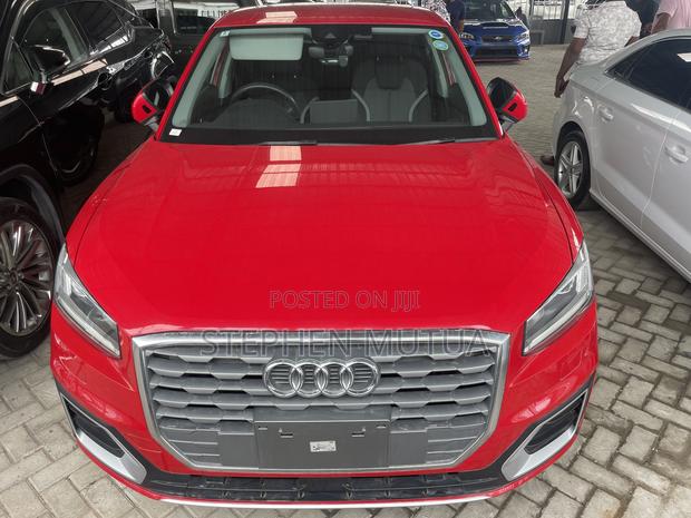 Audi Q2 1.0 TFSI FWD 2019 Red