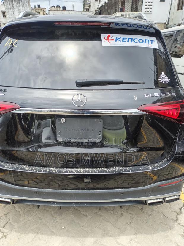 Mercedes-Benz GLE-Class 2022 Black