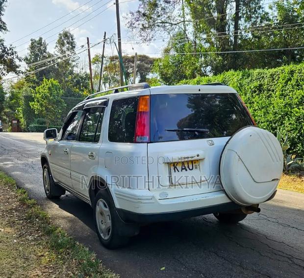 Honda CR-V 1998 White
