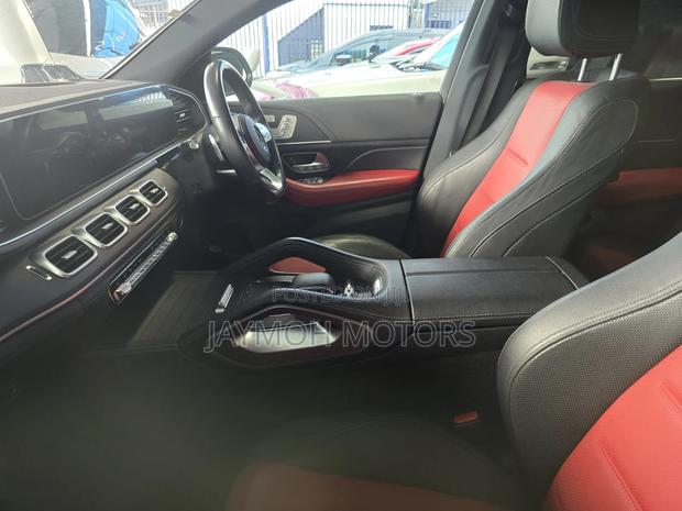 Mercedes-Benz GLE-Class 2020