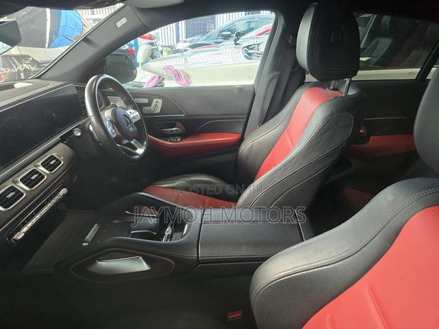 Mercedes-Benz GLE-Class 2020