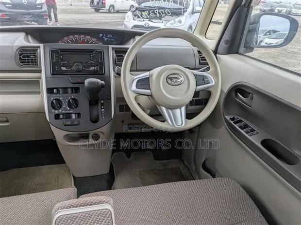 Daihatsu Tanto 660 FWD 2019 Silver