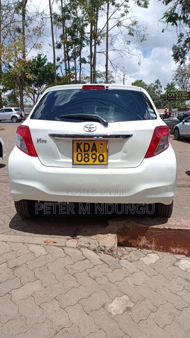 Toyota Vitz 2013 White