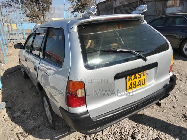 Toyota Corolla G-Touring 2000 Silver