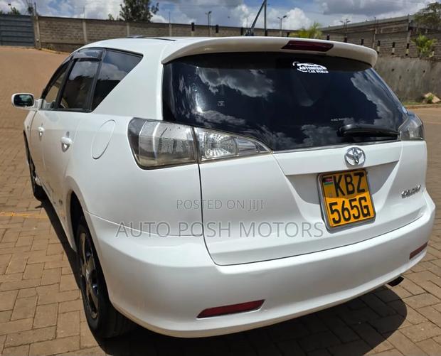 Toyota Caldina 2008 White