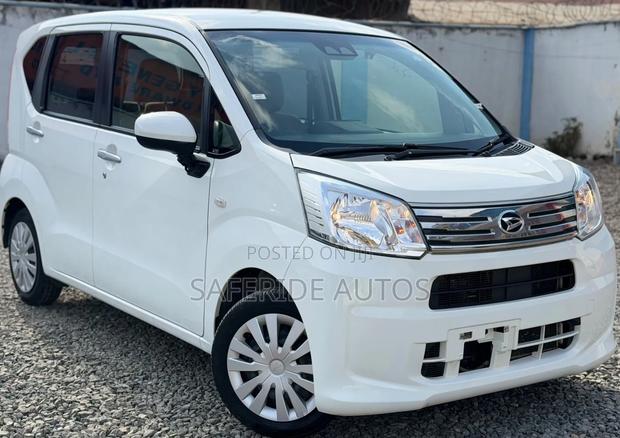 Daihatsu Move 2019 White