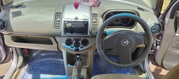 Nissan Note 2010 Pink