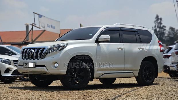 Toyota Land Cruiser Prado 2.8 D-4D 2015 White