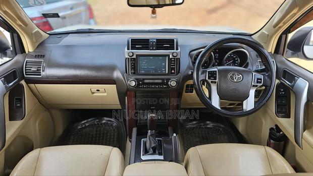 Toyota Land Cruiser Prado 2.8 D-4D 2015 White