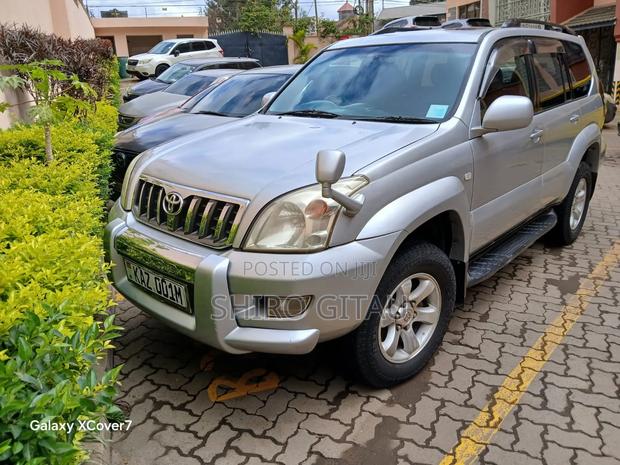 Toyota Land Cruiser Prado 2001 Silver