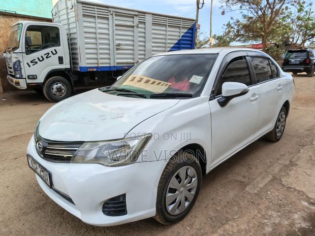 Toyota Axio 2011 White