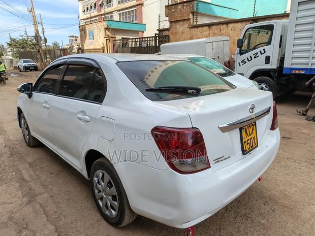Toyota Axio 2011 White