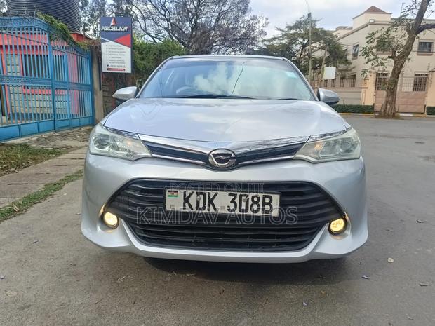 Toyota Axio 1.5 G 2WD 2015 Silver