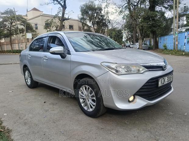 Toyota Axio 1.5 G 2WD 2015 Silver