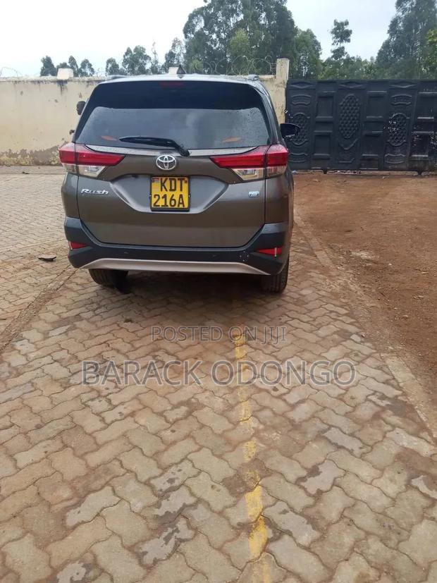 Toyota Rush 1.5 RWD 2018 Brown