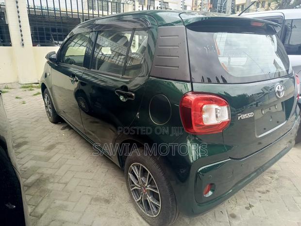 Toyota Passo 1.0 FWD 2019 Green