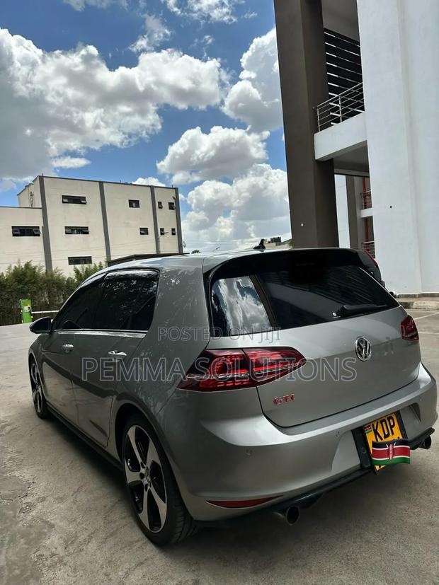 Volkswagen Golf GTI 2017 Silver