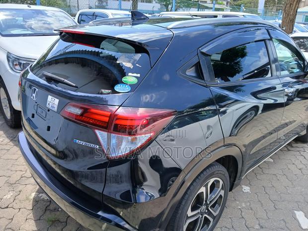 Honda Vezel 1.5 Hybrid 4WD 2019 Black
