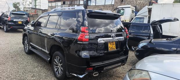 Toyota Land Cruiser Prado 2018 Black