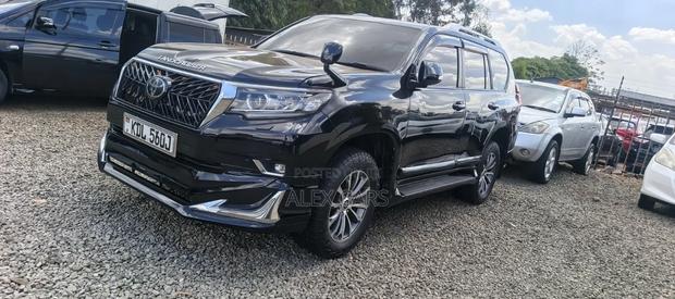 Toyota Land Cruiser Prado 2018 Black