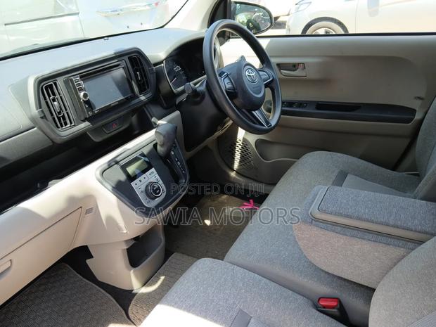 Toyota Passo 1.0 FWD 2019 Red