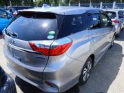 Honda Fit Shuttle 1.5 Hybrid 2WD 2019 White for sale