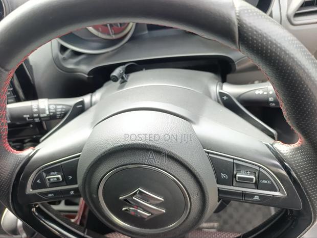 Suzuki Swift Sport 2019 White