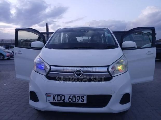 Nissan Dayz 2017 White