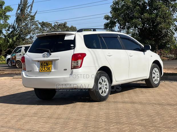 Toyota Corolla Fielder 1.5 Petrol FWD 2010 White