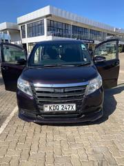 Toyota Noah 2.0 FWD (8 Seater) 2017 Silver for sale