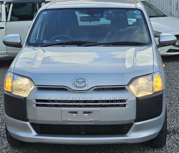 Mazda Familia 2019 Silver