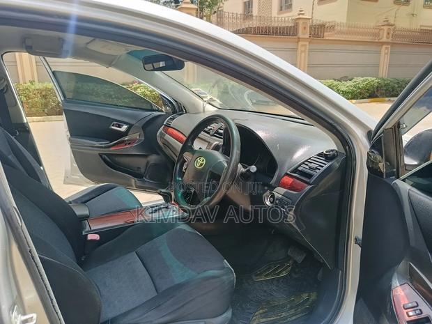 Toyota Allion 2009 Silver