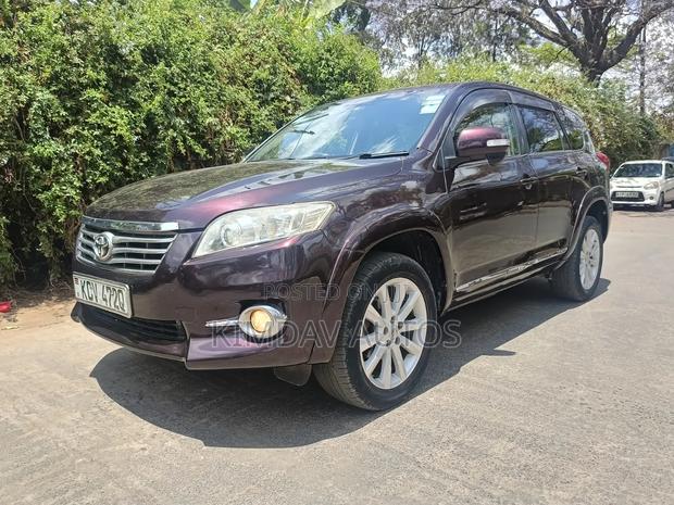 Toyota Vanguard 2012 Burgundy
