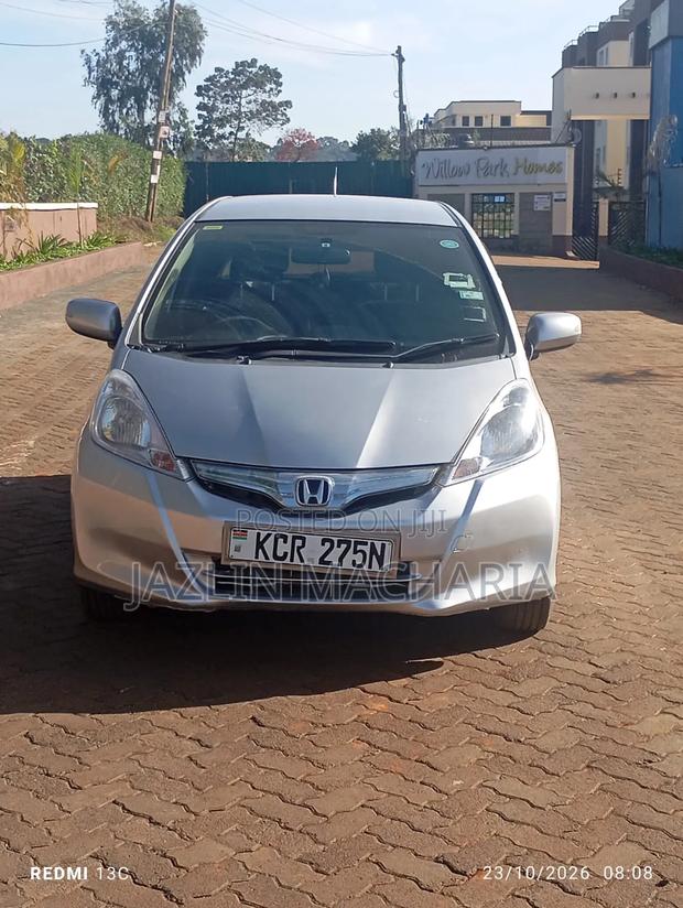 Honda Fit 2011 Silver