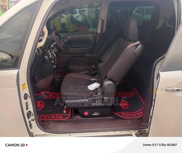 Toyota Spade 2014 White