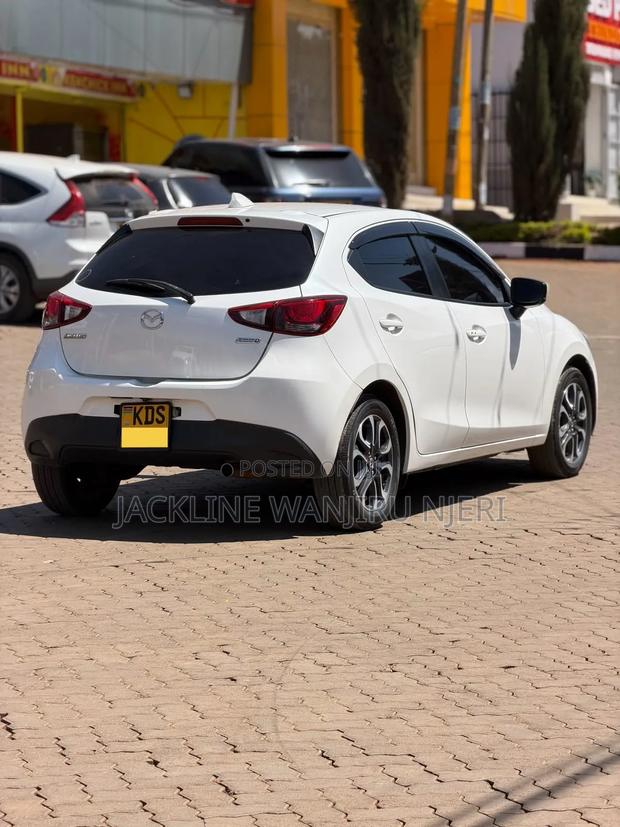 Mazda Demio 2017 White
