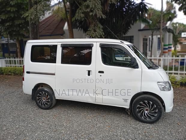 Toyota TownAce 2012 White
