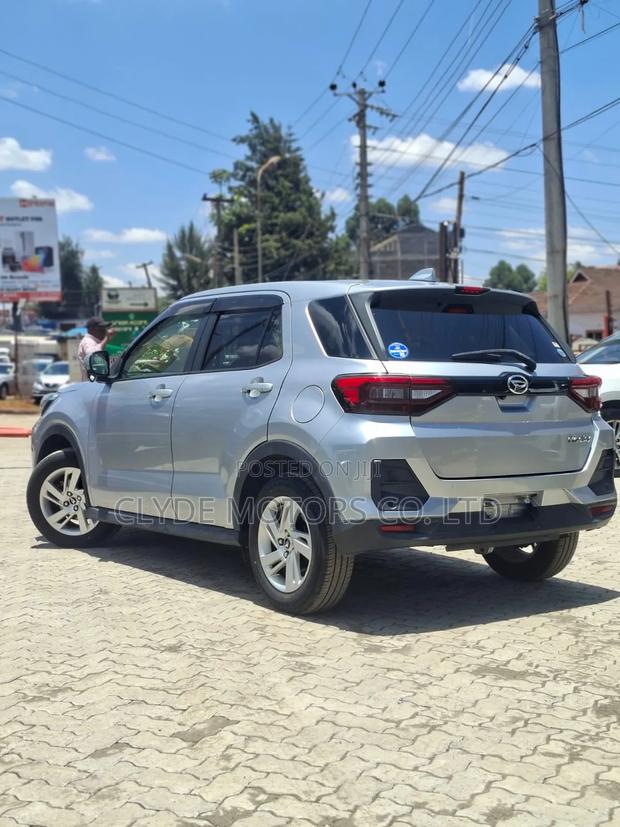 Daihatsu Rocky 2019 Silver