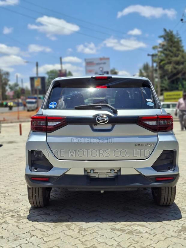 Daihatsu Rocky 2019 Silver
