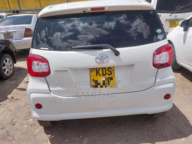 Toyota Passo 2017 White