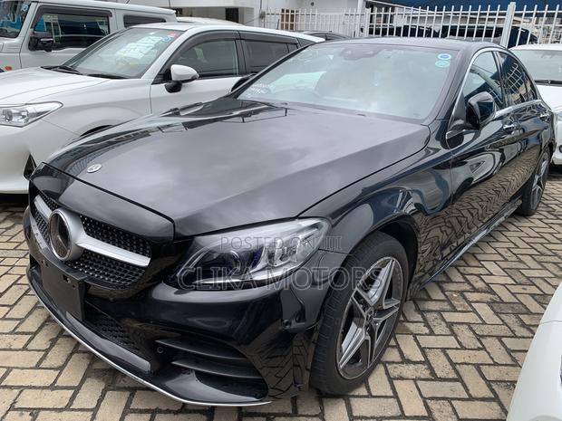 Mercedes-Benz C200 2019 Black