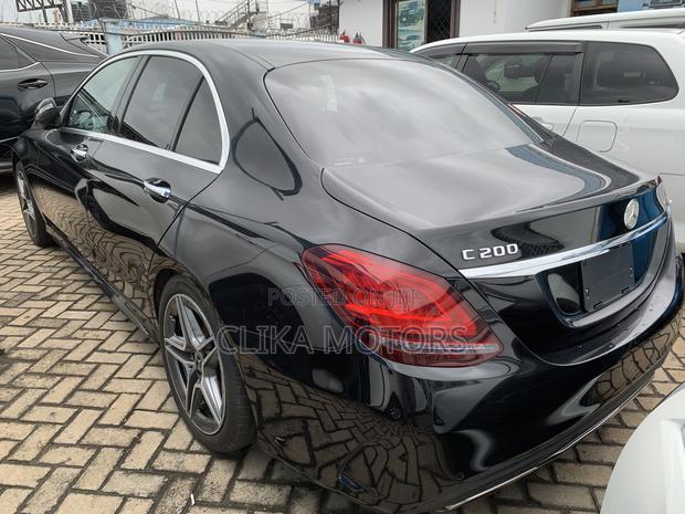 Mercedes-Benz C200 2019 Black